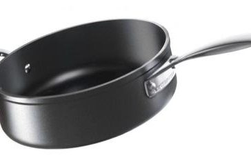 Le Creuset image