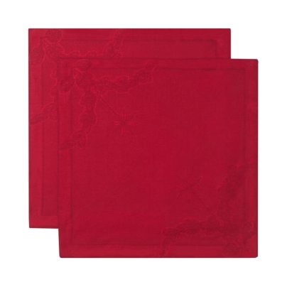 1078848_Star_Fluted_Christmas_Napkin_Red_45x45cm_2pcs_1