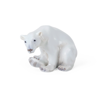 RC_1068806_Polar_Bear_Sitting_12cm_2_300dpi