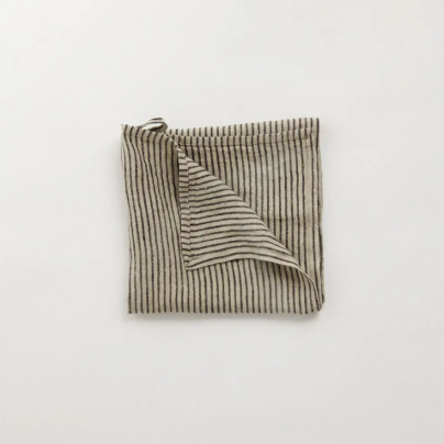 OlssonJensen_Stripe linnen_kjøkkenhåndkle_natur_sort