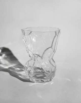 Hein Studio vase Reflection