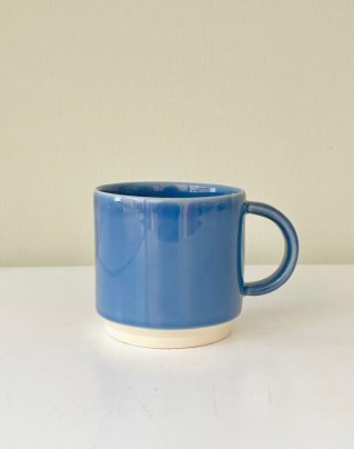 Stilleben_Memphis_krus_Dusty Blue